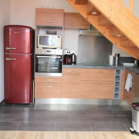 Beau Et Spacieux Duplex, T3, Calme *